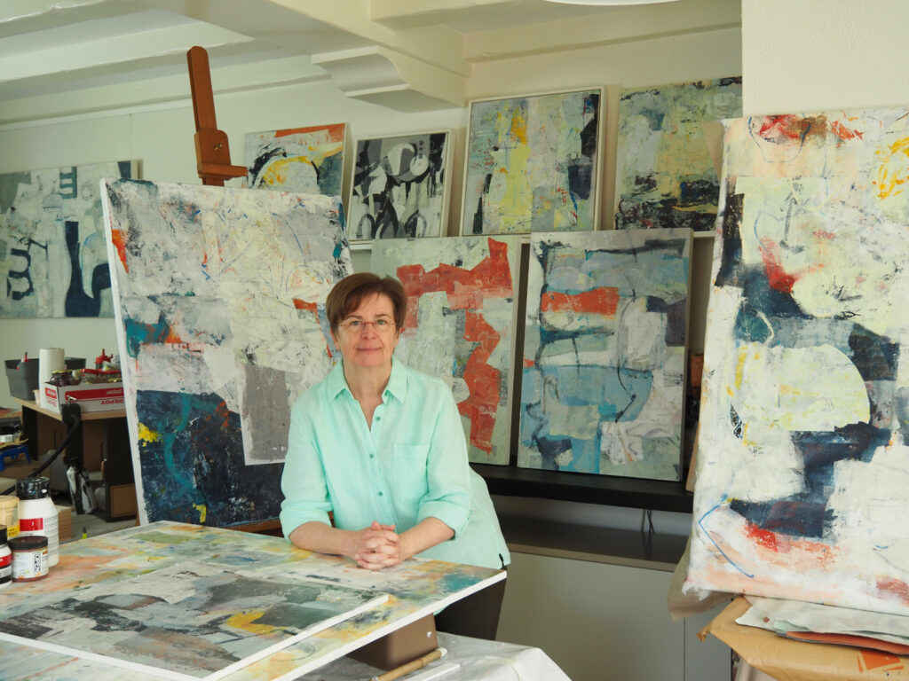 Christel in haar atelier her studio